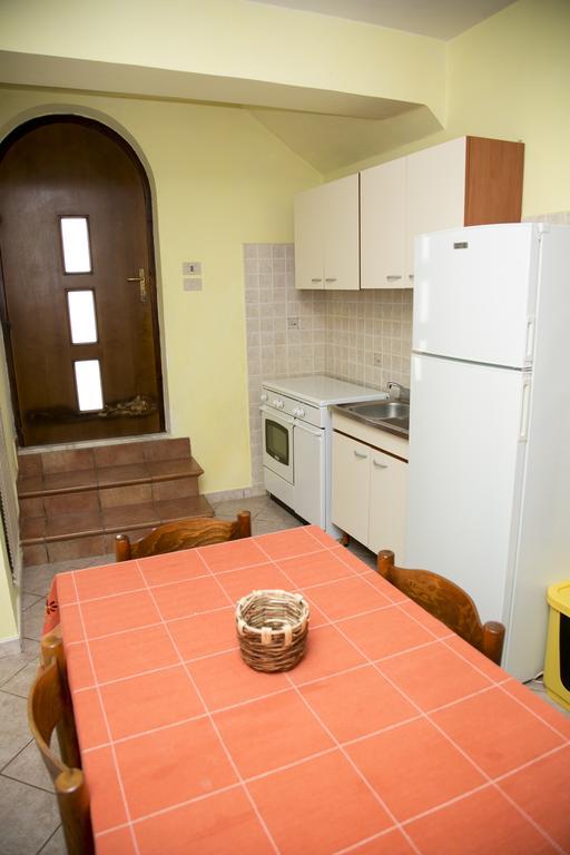 B&B Casa Antonia Trentinara Quarto foto