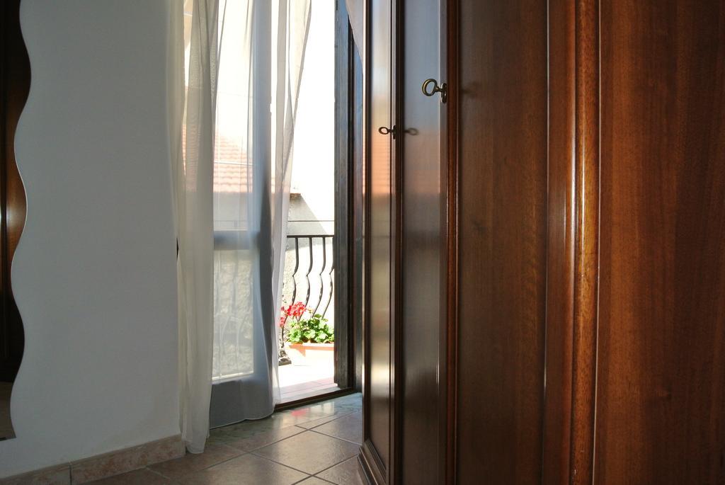 B&B Casa Antonia Trentinara Exterior foto