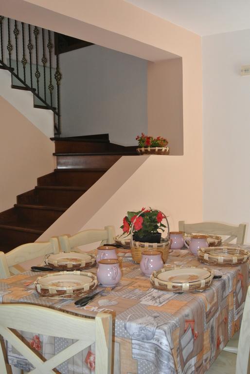 B&B Casa Antonia Trentinara Exterior foto